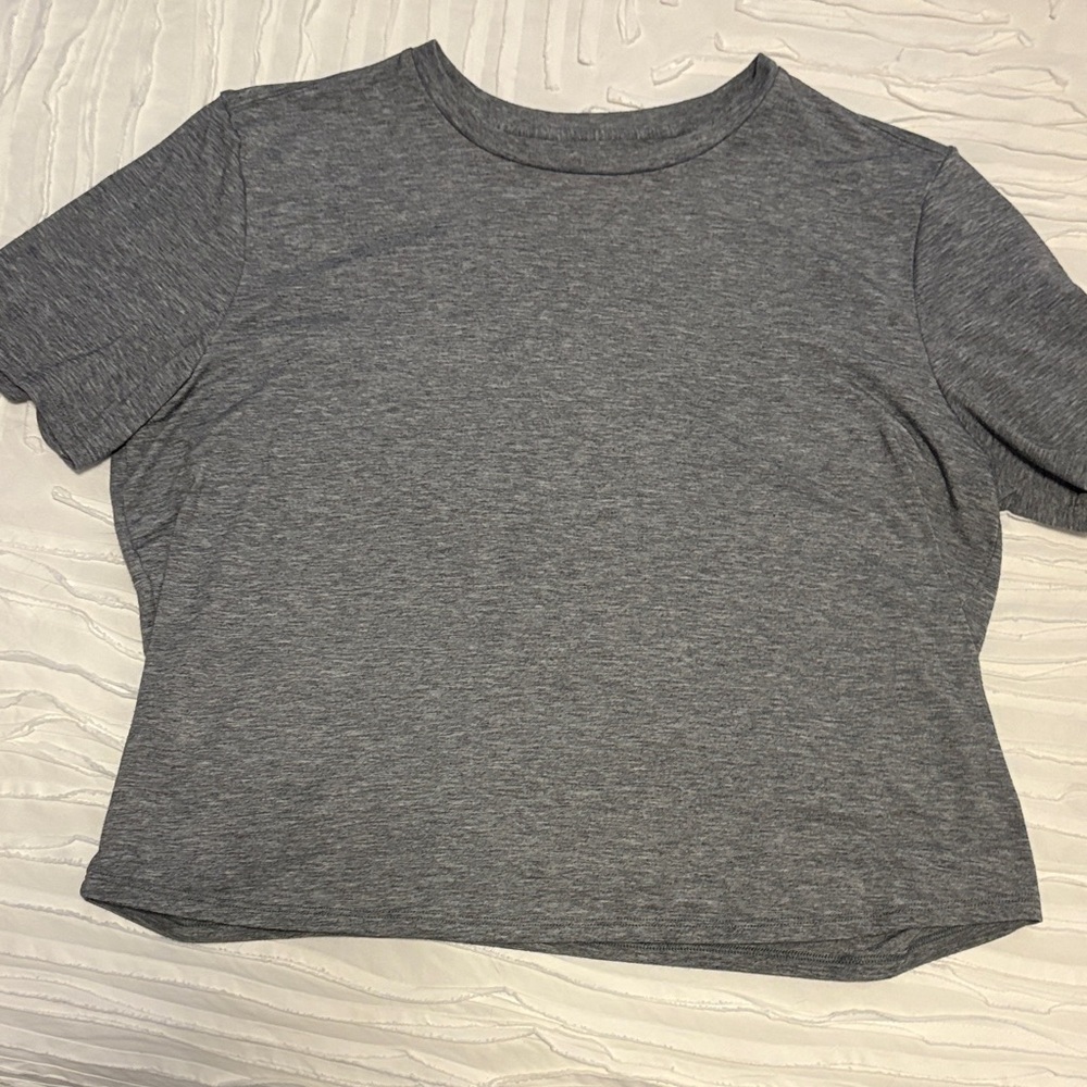 Outdoor Voices Heather Gray Short Sleeve Tee